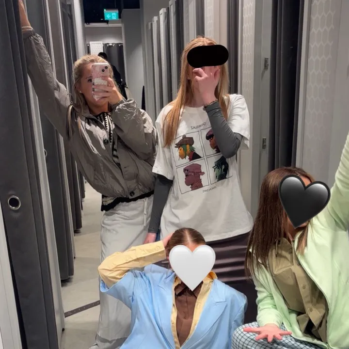 .trix.soph.orla.scar