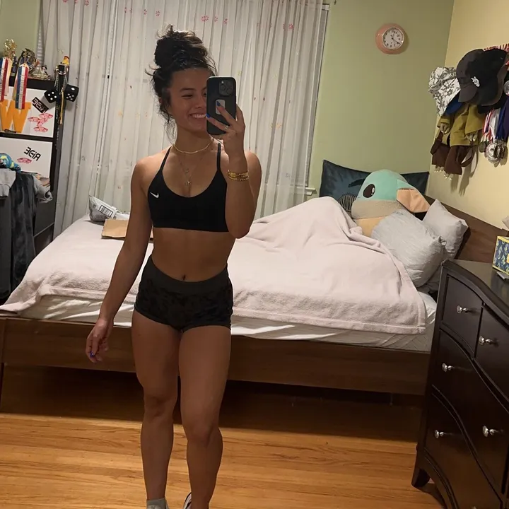 @notsmoljasmine