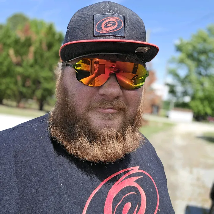 dustinhaligator