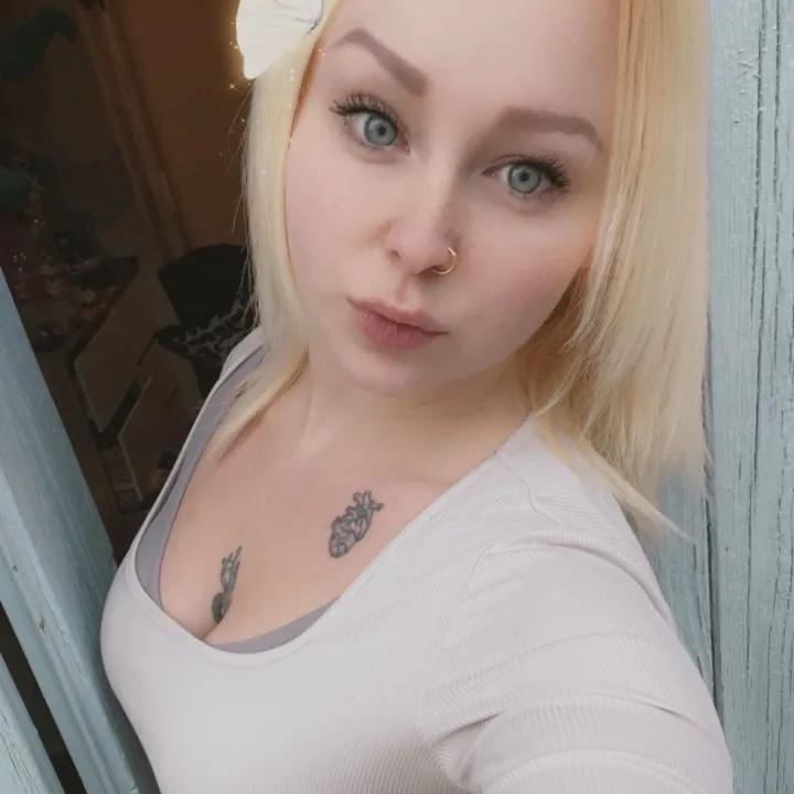 @justeuneblonde34