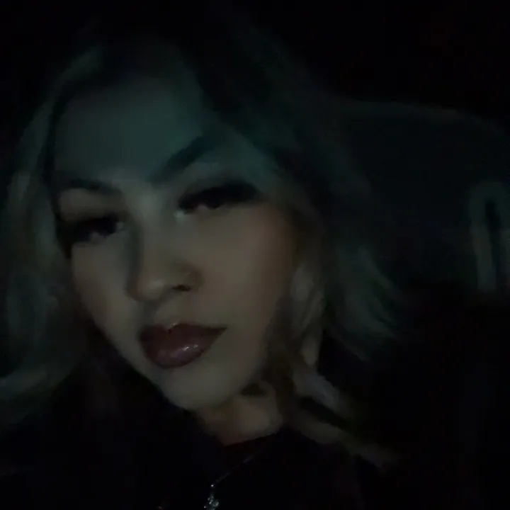 lovelyxlyssa_