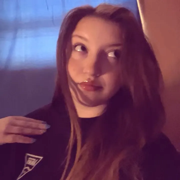 @gabbyclemons