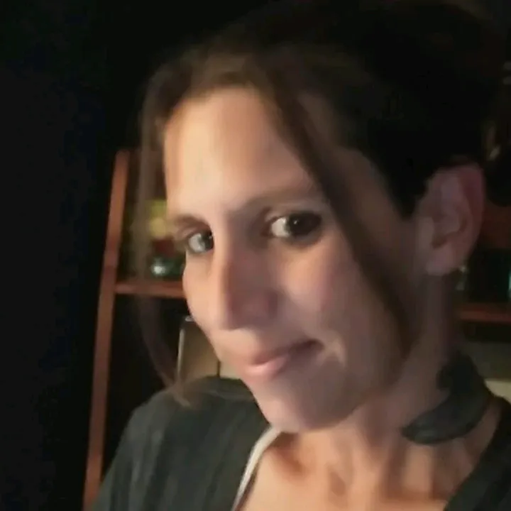 @leslibolton