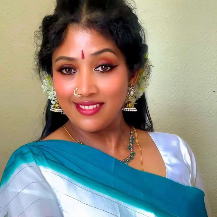 @vathani10