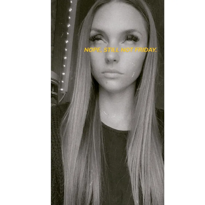 @carlyef08