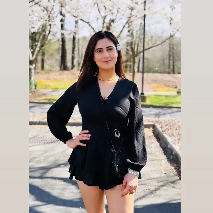 @shruti_khanal
