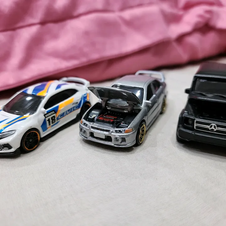 wikiizemdiecast