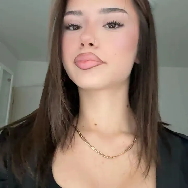 @xhena.m0