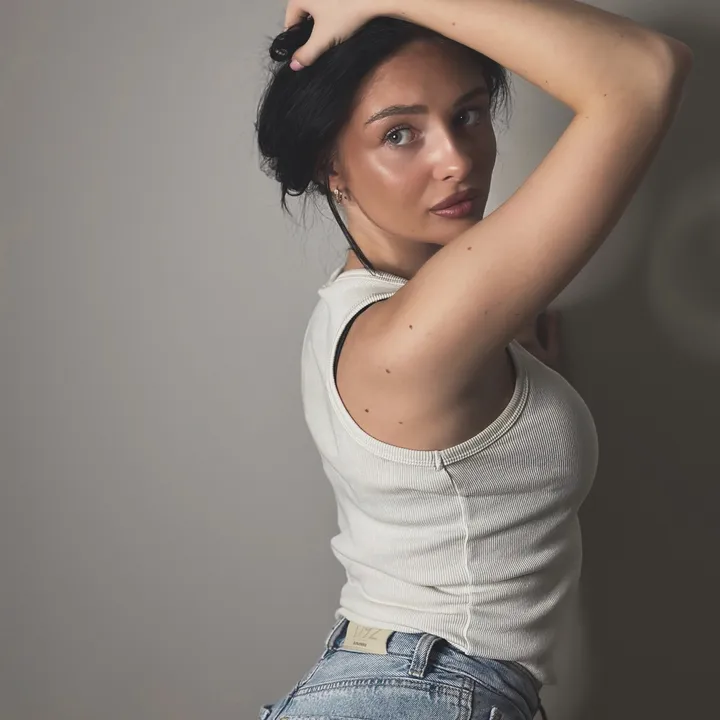 @iamdobrolubova