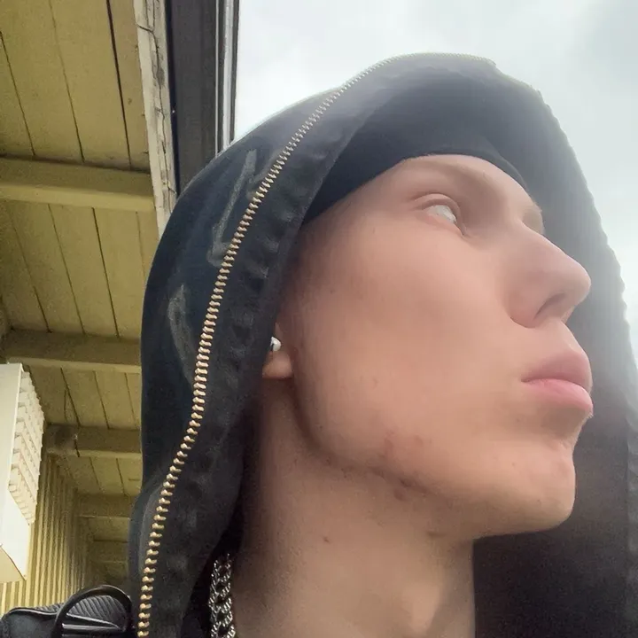 @tr4vis4life