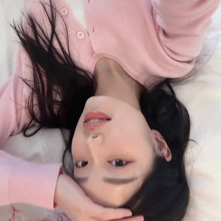 @ninaeyu