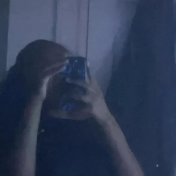 @breezylormarie
