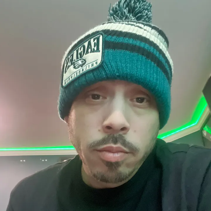 @ivan215._