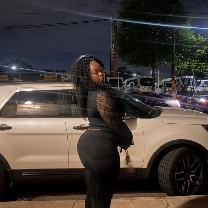 @momma_nia