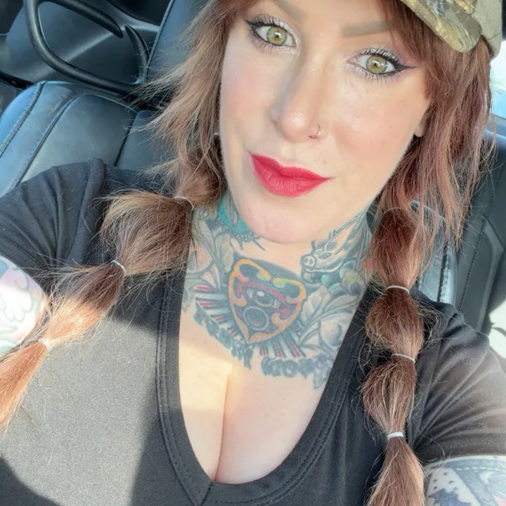 @thrillswithkat