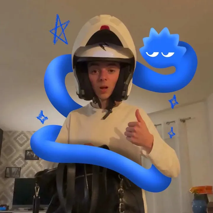 @levivy13