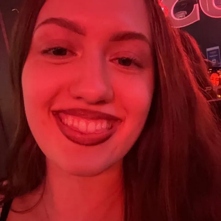 @angelinaamontee