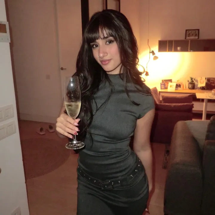 @miabecerraa