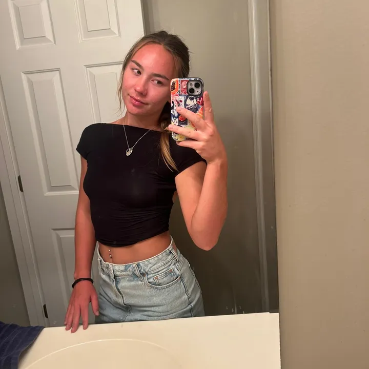 @izzy.cline27