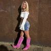 girl_nxt_door2021