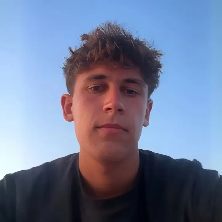 notlucascruz