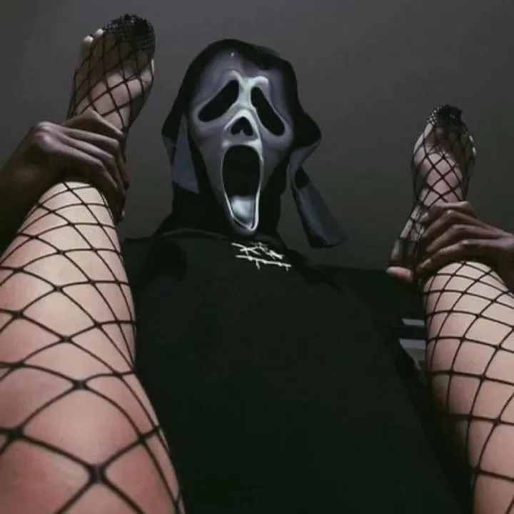 @lolzenni