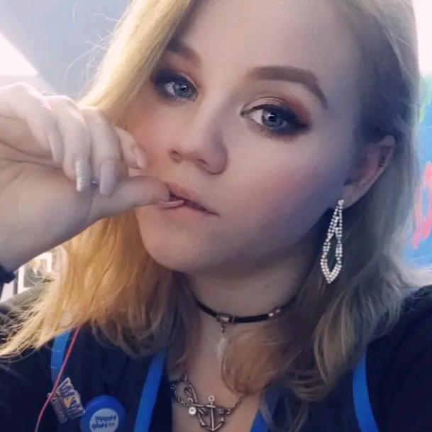 @luna.moon210