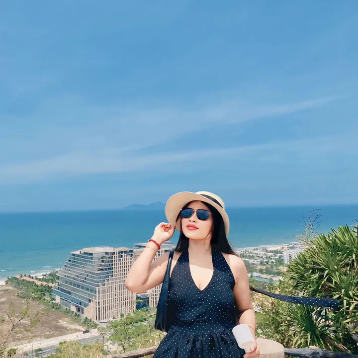 @mayhmuekhinkhin