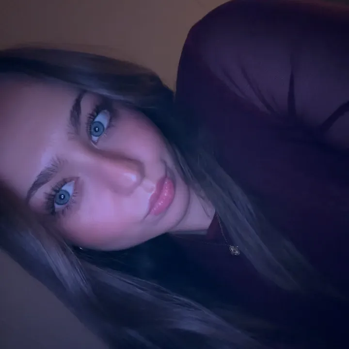 chloe_mcck