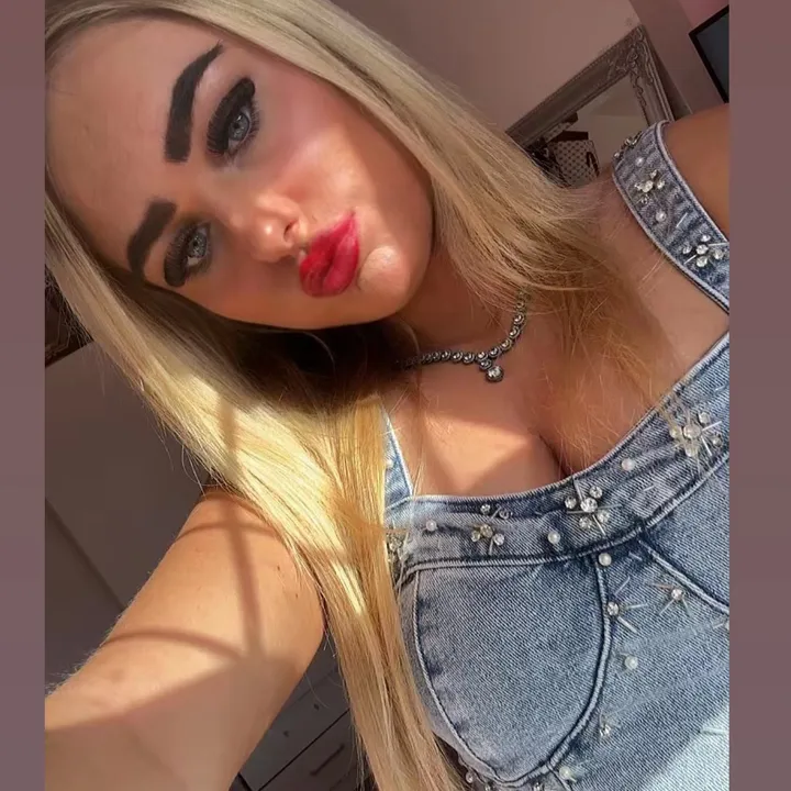 @emily_h346