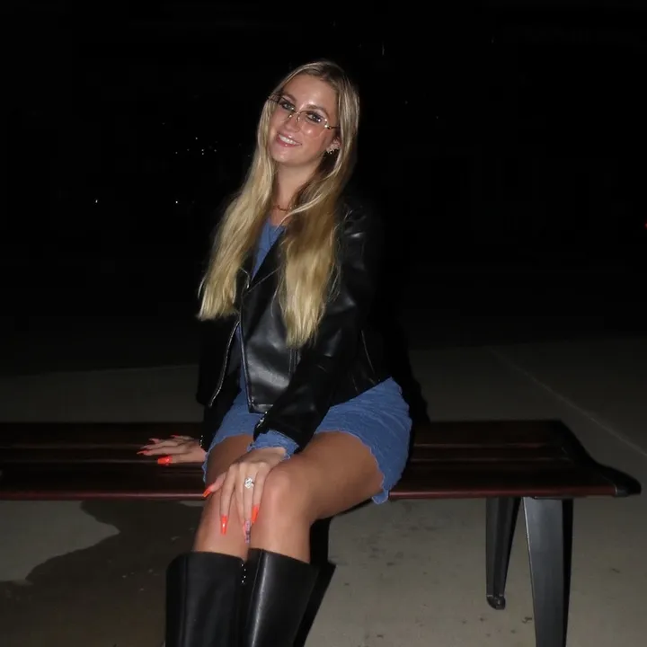 @jillianw271