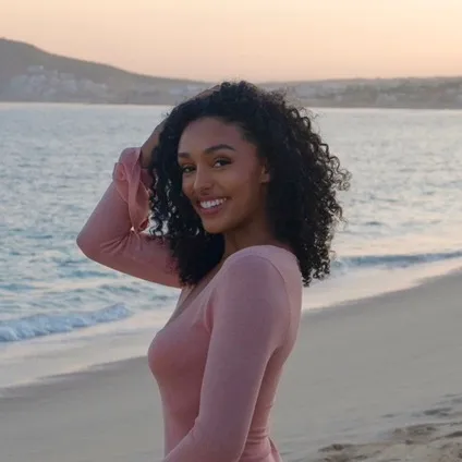 @kyrahenry_