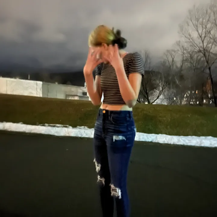 @presley.decker5