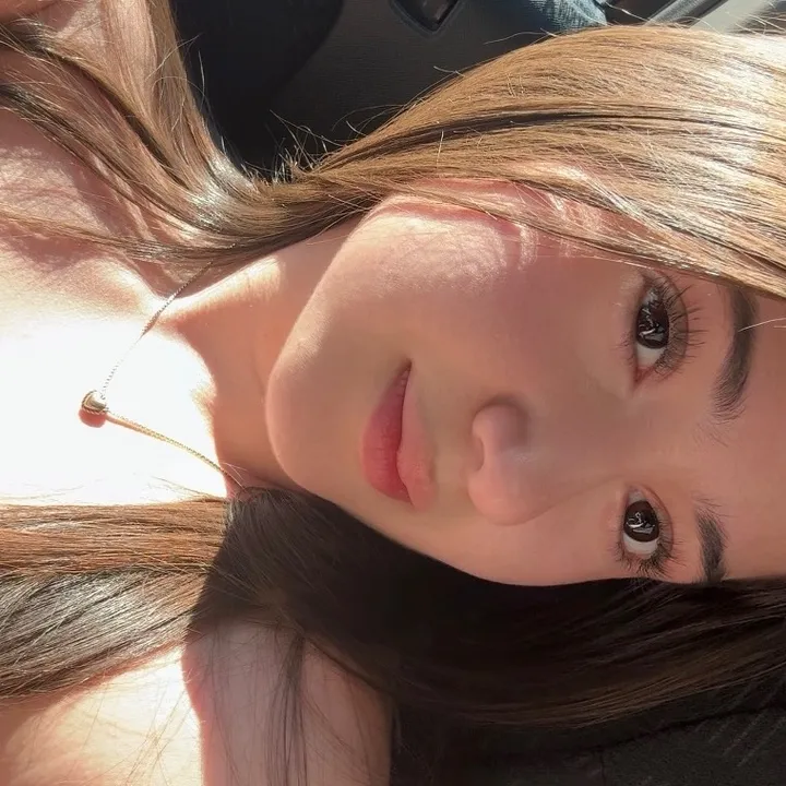 lnoelia013