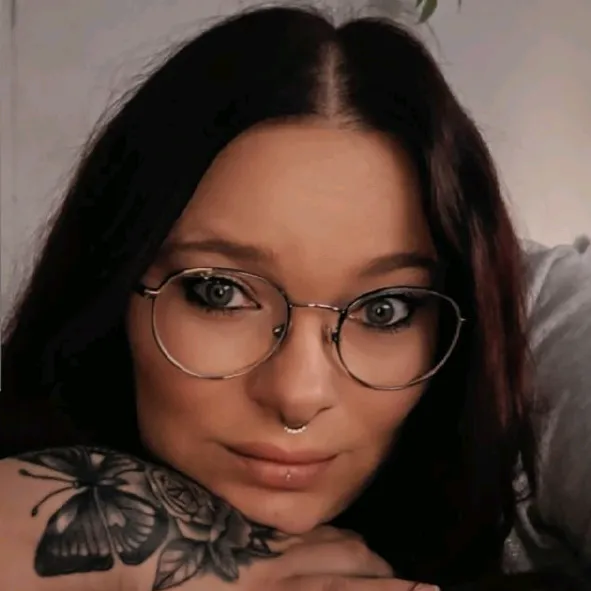 @nicole17021989