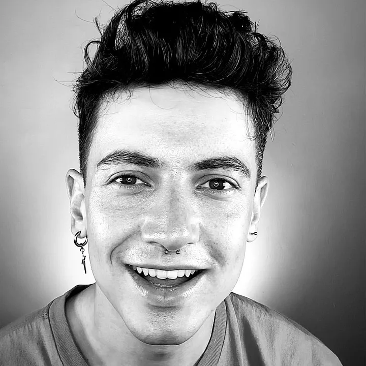 @tom_folder