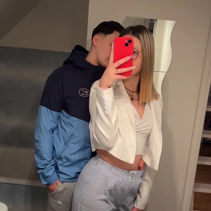 @_iam_emeline_