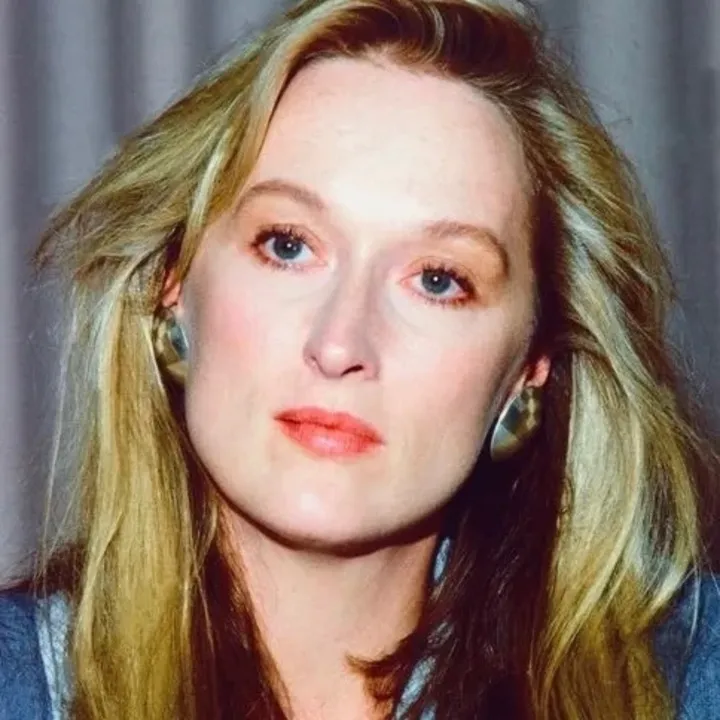 @ruthlessly_meryl