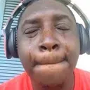 @luckyreacts1