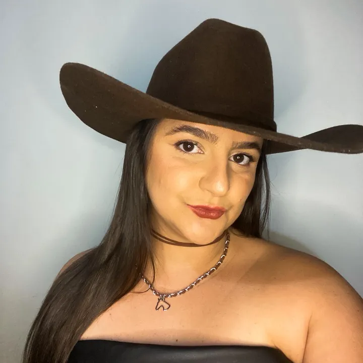 @tairineecampos
