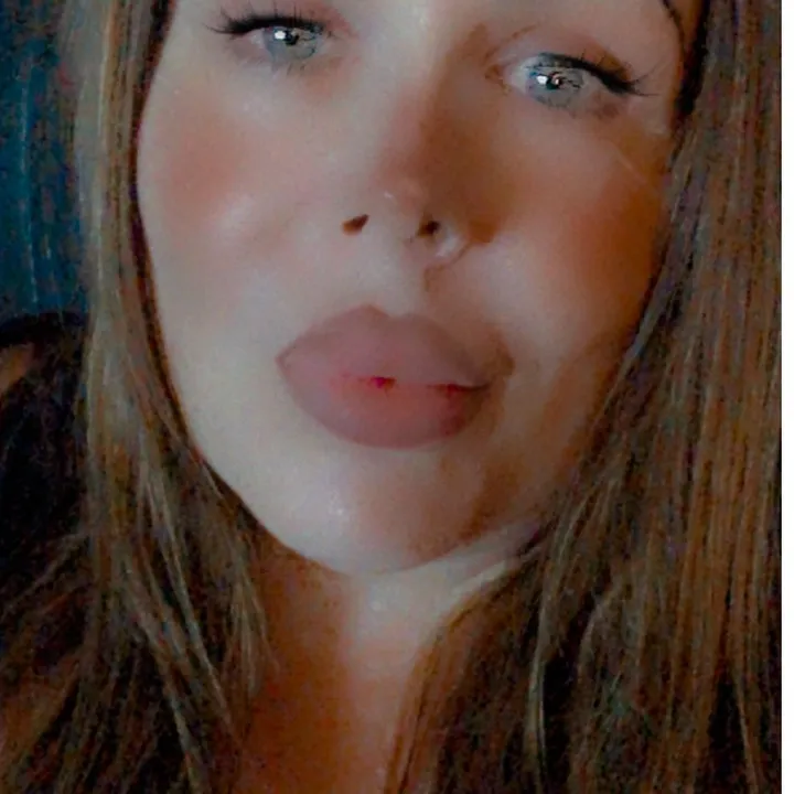 carolinebasi_