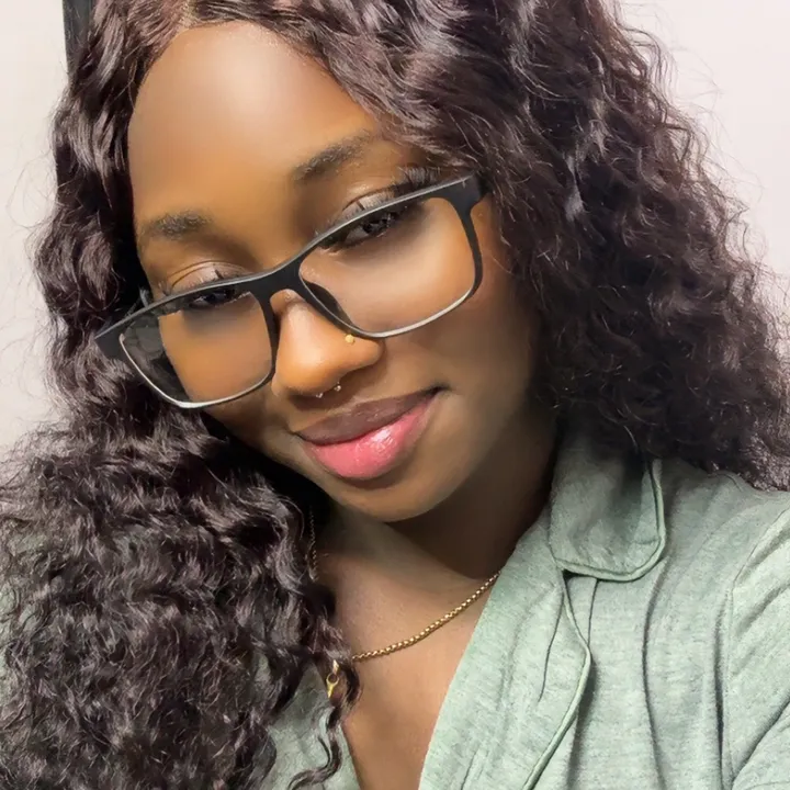 @zeedah_quin
