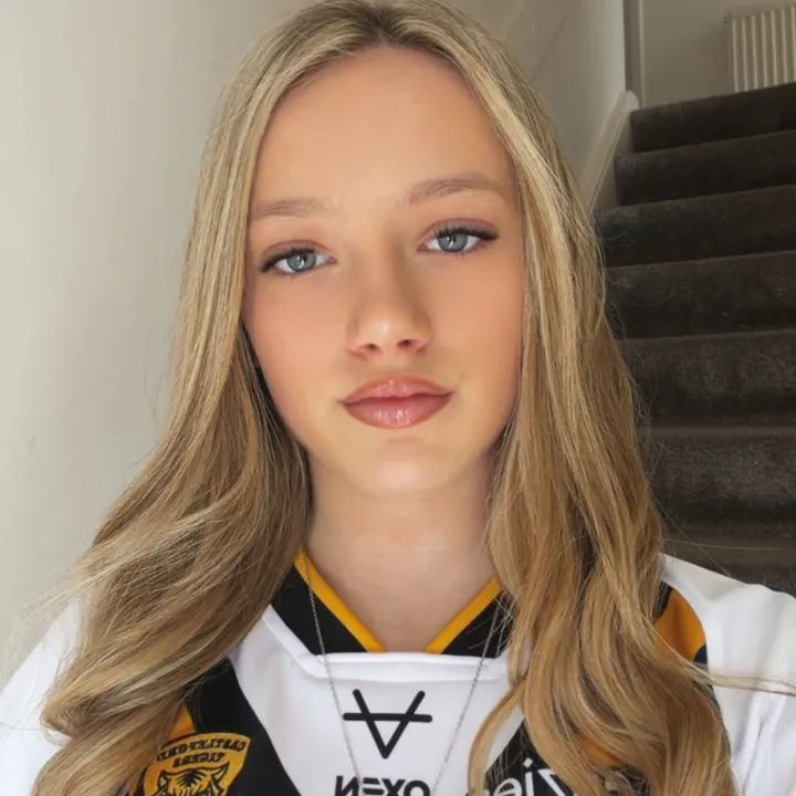 @eviemai.addison