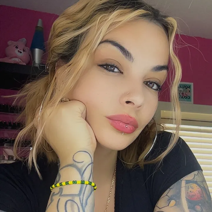 thenailhomegirl