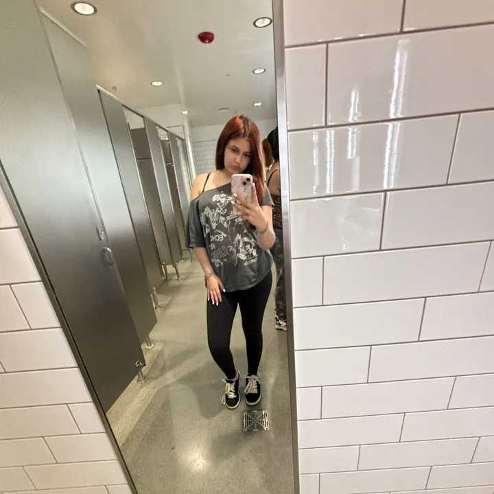 @laylaysaccount