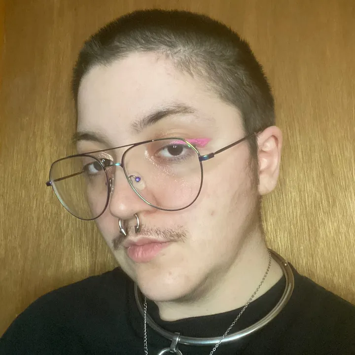@tooqueertobehere