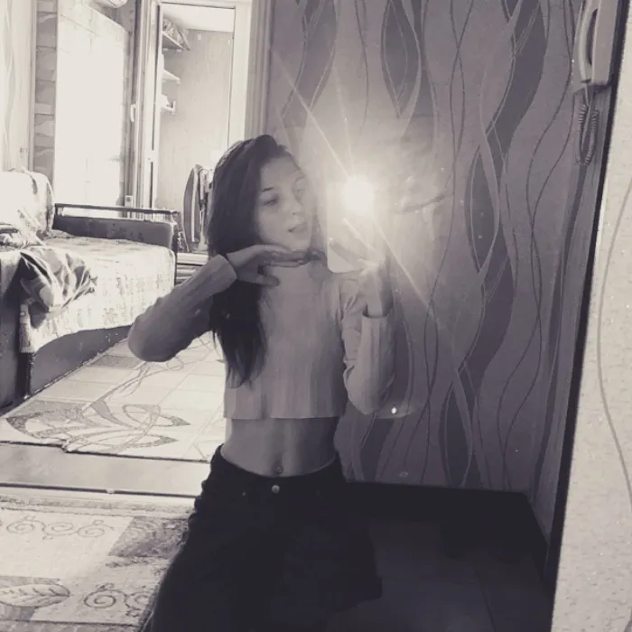 @viica33