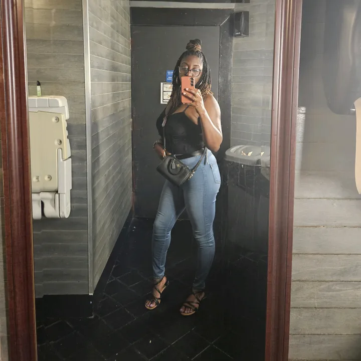 @maniaye