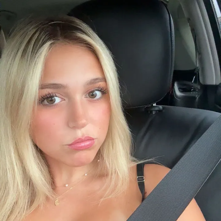 @avambroderick