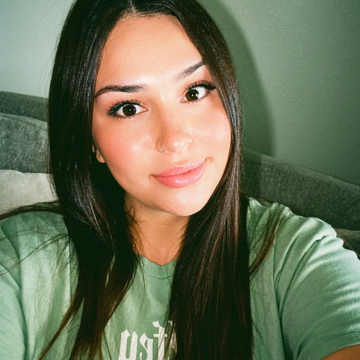 @angelaa.c7